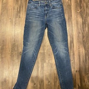American Eagle Super High Rise Jegging size 6 AE